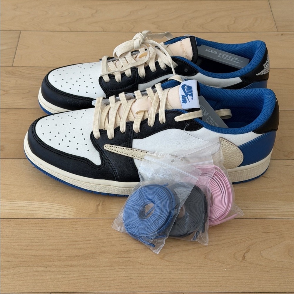 Jordan Air Jordan 1 Low OG Fragment x Travis Scott Blue Black DM7866-140 - Picture 5 of 6